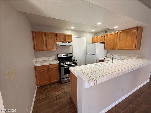 4th image of 7570 W Flamingo Rd Unit 231