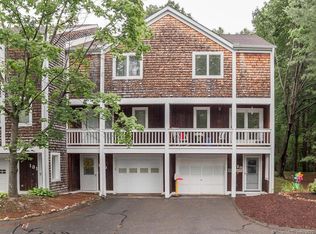 129 Songbird Ln UNIT 129, Farmington, CT 06032