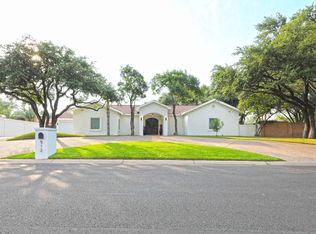 512 Merlin Rd, Laredo, TX 78041