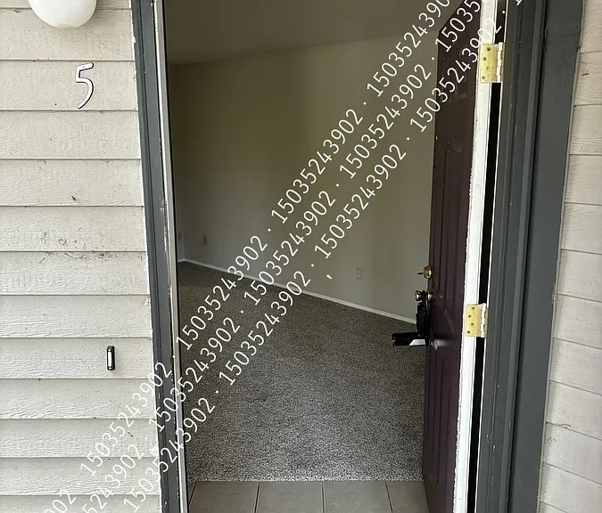 11385 SW 135th Ave #5 — Photo 2