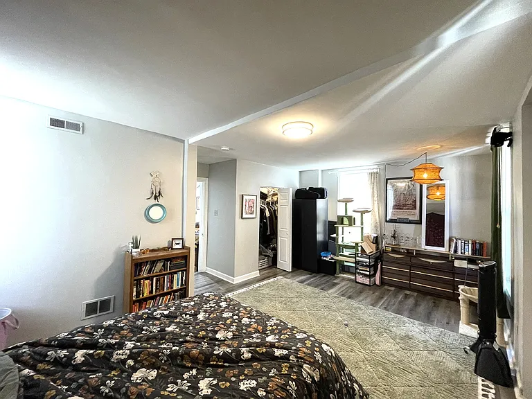 1256 N Bosworth Ave #3 — Photo 32