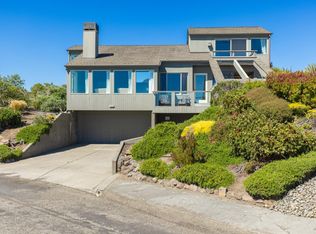 464 Loon Court, Bodega Bay, CA 94923