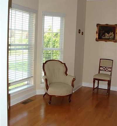 5th image of 1312 Adams Way