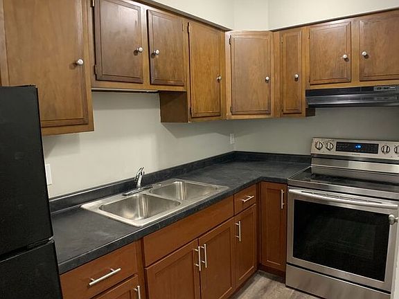 3rd image of 510 S 3rd St #I
