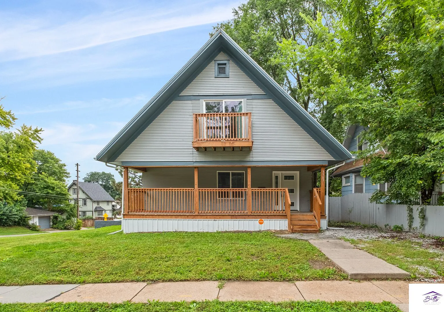 3303 Lafayette Duplex — Photo 1