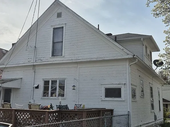 724 W Water St, Piqua, OH 45356