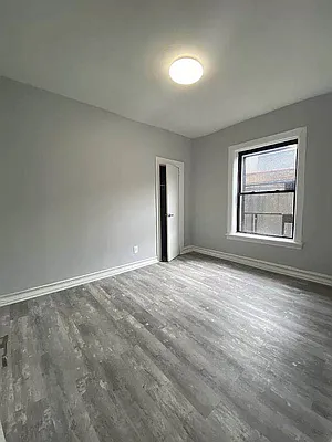 Rented by Benyamin Fattakhov, LREB | media 4