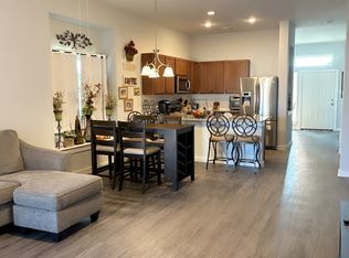 10513 Cedar Ct, Fort Worth, TX 76140