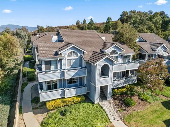 26966 Flo Ln Unit 317, Santa Clarita, CA 91351