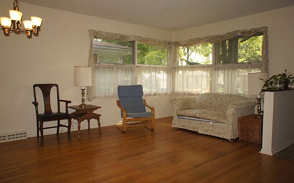4th image of 209 Kenloch Ave