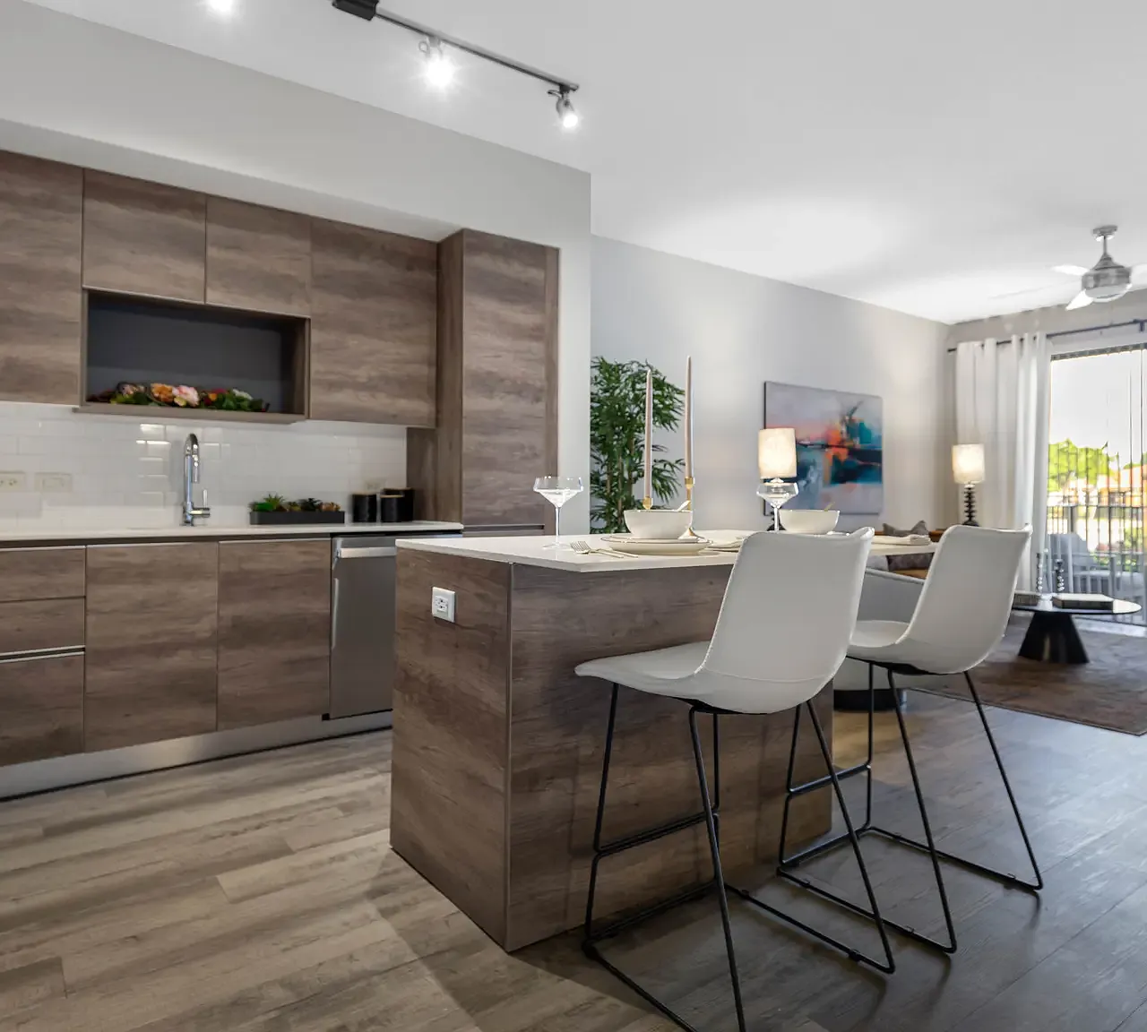 1 bed, $1,699 — Photo 1