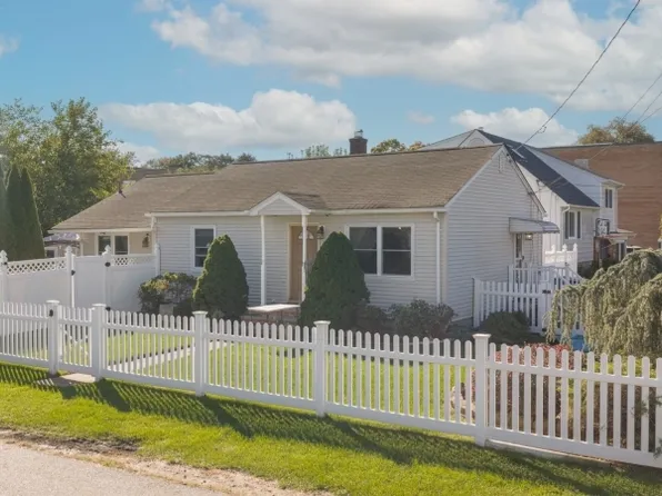 3 6Th Ave, Wanaque Boro, NJ 07420