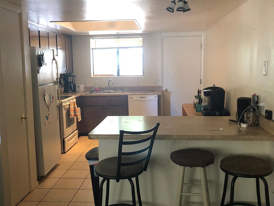 2nd image of 312 W Oak Ave APT 4