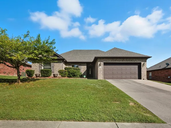 2207 Richland Park Dr, Bryant, AR 72022