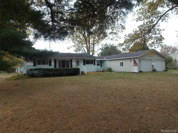 5263 Otter Lake Rd, Otter Lake, MI 48464
