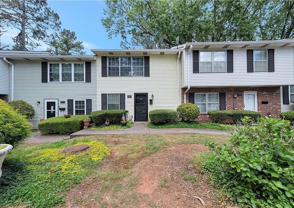 1st image of 329 Cabaret Ct SW