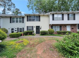 329 Cabaret Ct SW, Marietta, GA