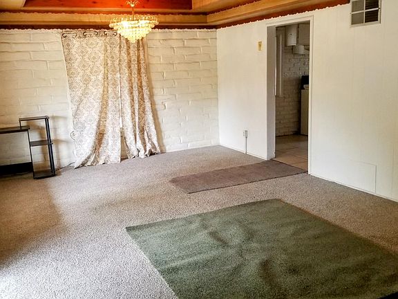 4th image of 1651 Echo Dr