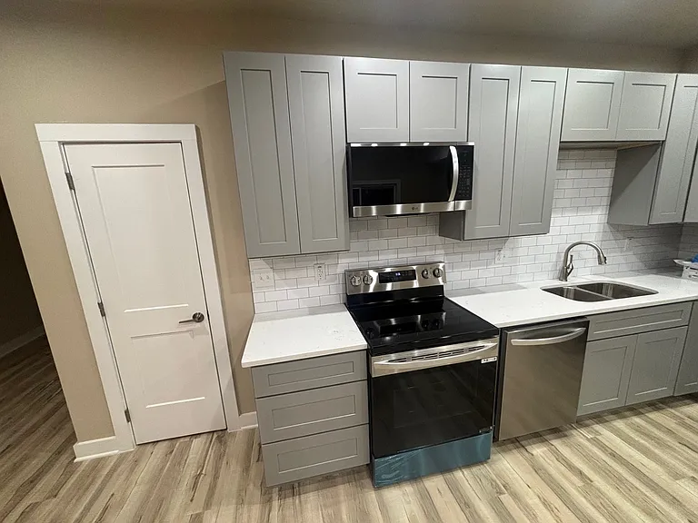 501 McCain Creek Trl — Photo 5
