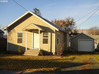 1509 E 13th St, The Dalles, OR, 97058