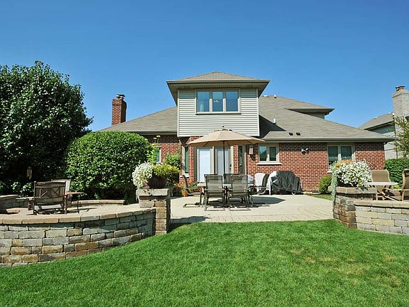 5th image of 13023 Fairway Dr