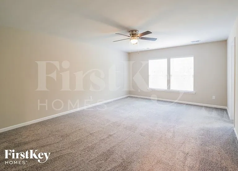 144 Daniels Creek Cir — Photo 9