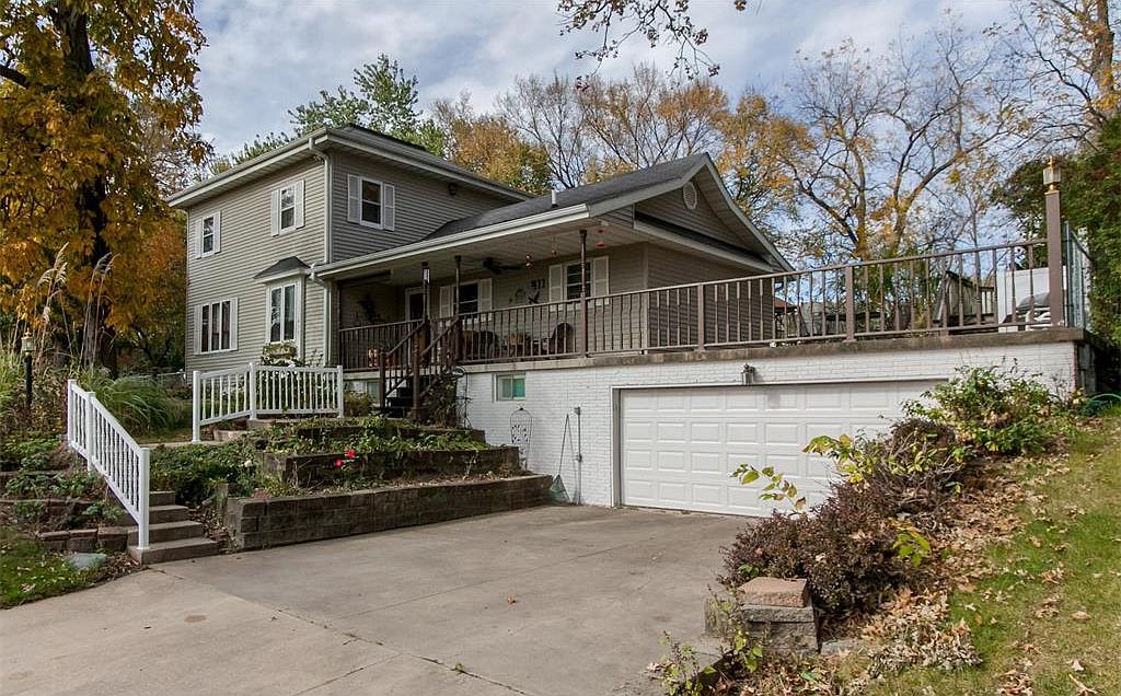 411 Main St NW, Shellsburg, IA 52332 Zillow