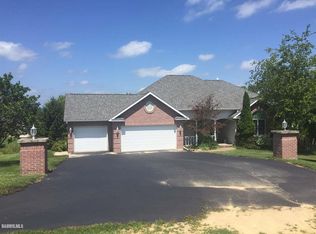 11A152 Bogey Ct, Apple River, IL