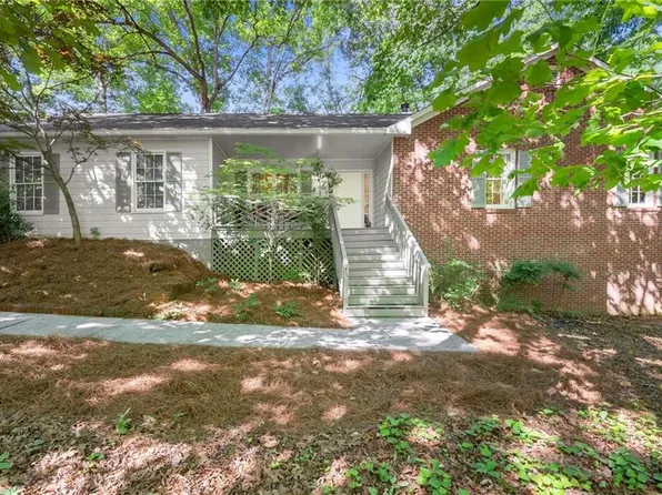 5580 Dusty Ridge Trl, Buford, GA 30518