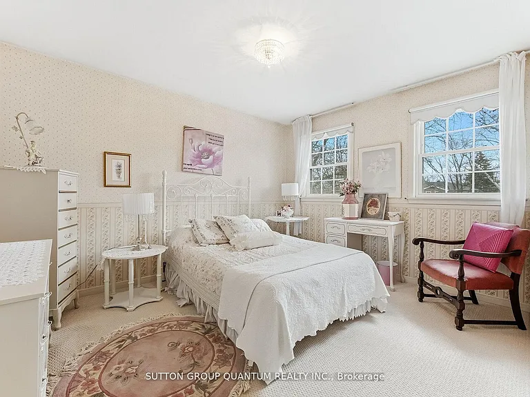 1511 Ifield Rd — Photo 28