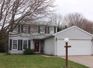 9 Meadow Dr, Livonia, NY 14487