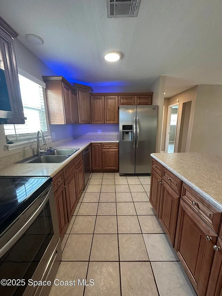 660 Belvedere Road Northwest B - 1 — Photo 4