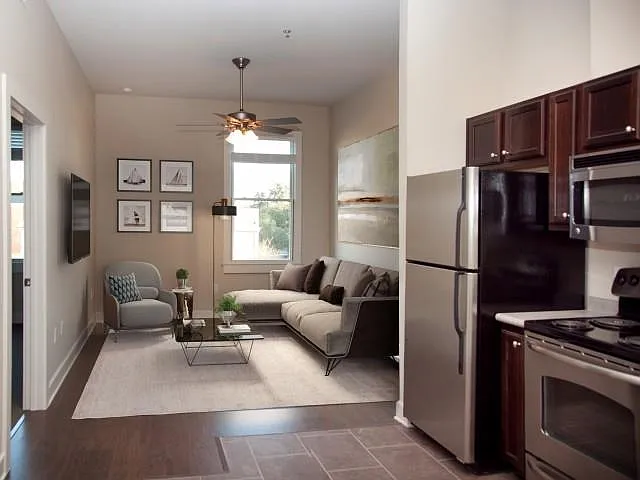 Aloysius Apartments — Photo 9
