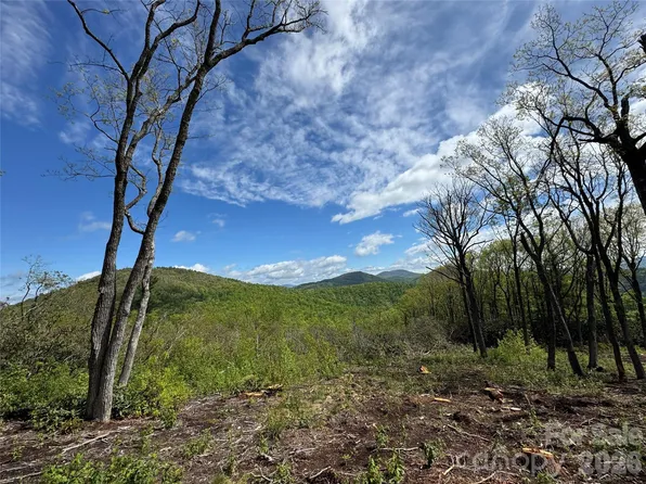 E Garden Trl #45, Hendersonville, NC 28792