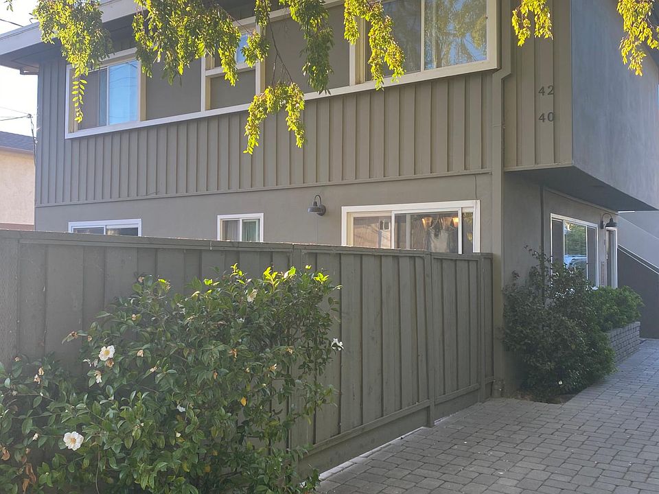 1st image of 40 Hobart Ave #3