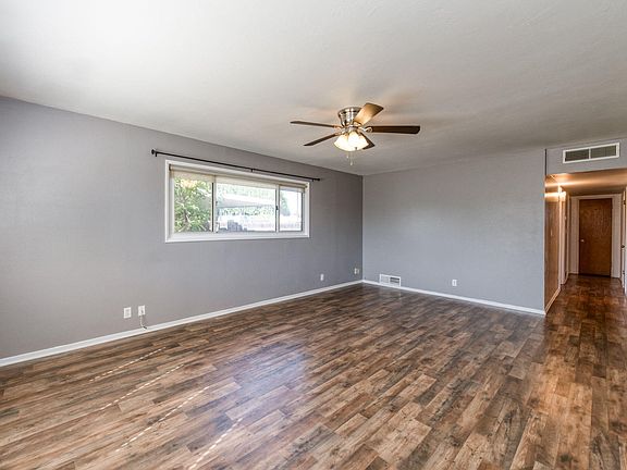 5th image of 636 N Newton Drive