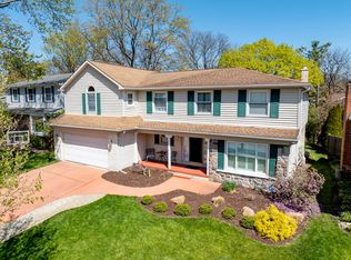 2424 Antietam Dr, Ann Arbor, MI 48105