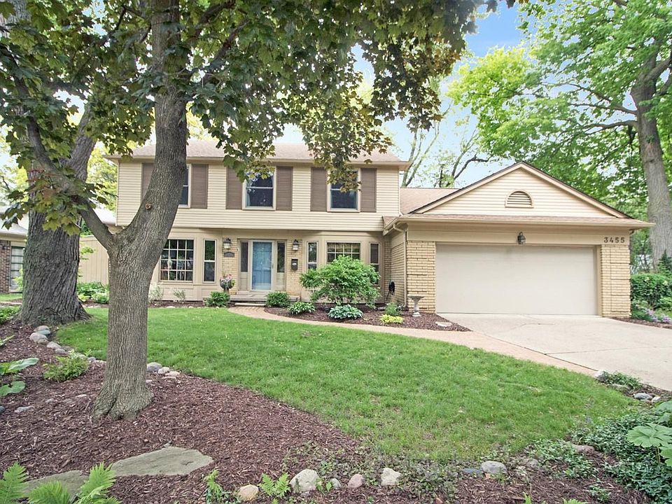 2nd image of 3455 Wexford Ct