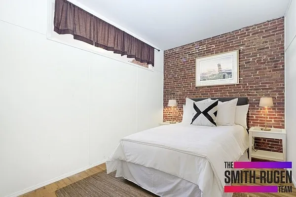 Rented by R New York | media 24