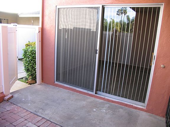3rd image of 3057 E Harbor Blvd