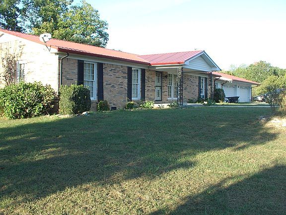 4 bedroom home on 44 acres