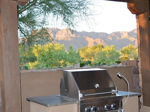 3rd image of 2910 S Prospector Cir
