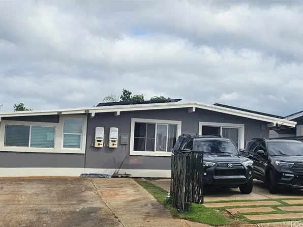 2180 Awikiwiki St, Pearl City, HI 96782