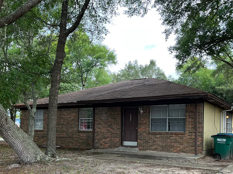 204 Joachim Dr #204