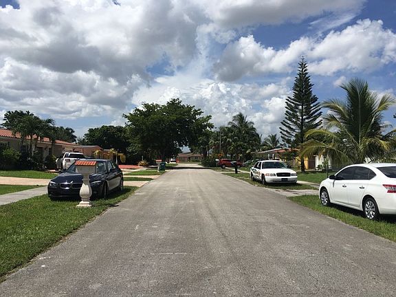 4th image of 18001 NW 79th Ave