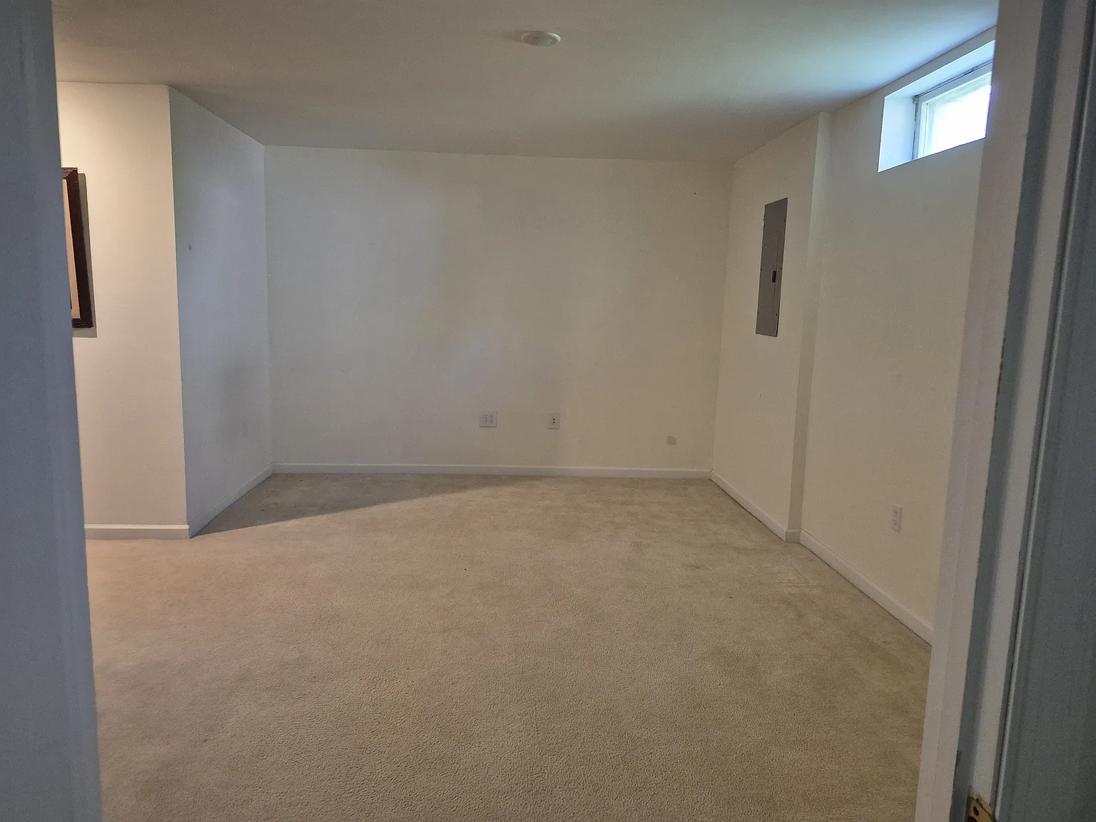 1 bed, 2885 sqft, $1,400 — Photo 1