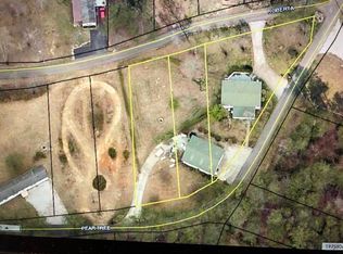 21 Pear Tree Dr, Burnside, KY 42519