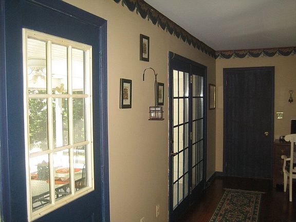 Doors Leading to Screened Porch