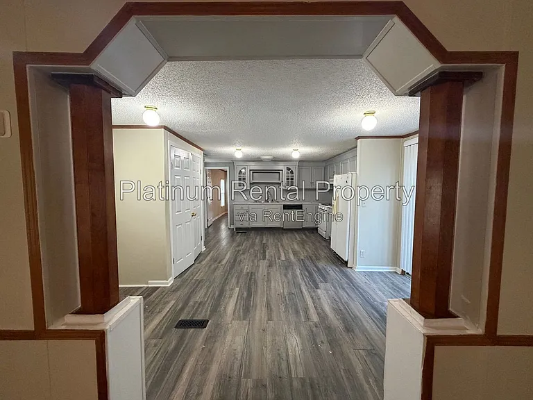 4432 Brandy Ln SE — Photo 7
