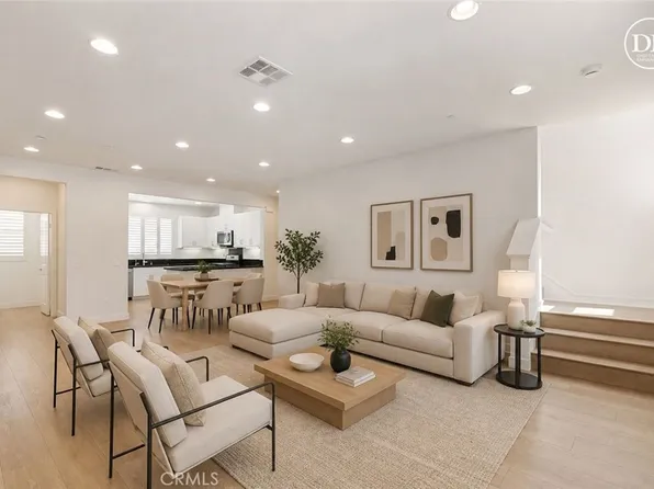5750 Acacia Ln, Lakewood, CA 90712